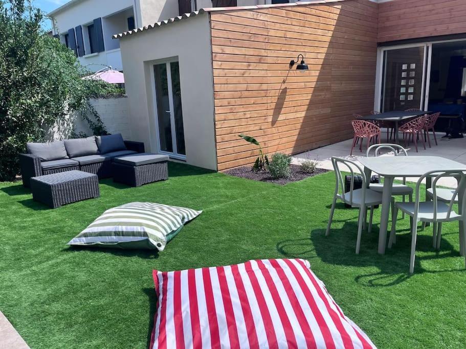 Maison Climatisee, Piscine, A 5 Minutes Des Grands Buffets Narbona Zewnętrze zdjęcie